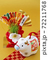 丑年の正月素材 72211768