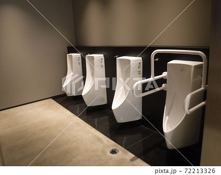 ショッピングセンターのトイレ Toilet Of Shopping Centerの写真素材