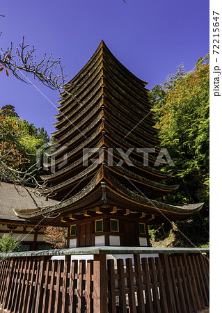 談山神社　十三重塔　奈良県桜井市 72215647