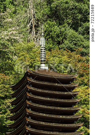 談山神社　十三重塔　奈良県桜井市 72215689