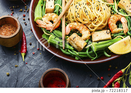 Asian pasta with shrimps. Asian pasta with shrimps. 72218317
