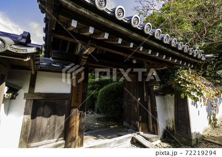 長岳寺　山門　奈良県天理市 72219294
