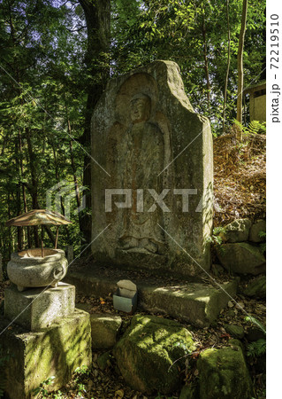 長岳寺 大石棺佛 奈良県天理市 長岳寺 大石棺佛 奈良県天理市 72219510