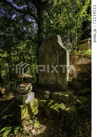 長岳寺　大石棺佛　奈良県天理市 72219511