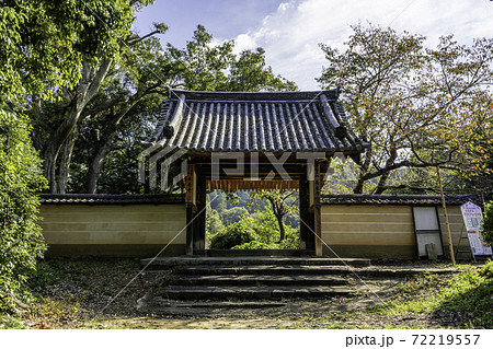長岳寺　大門　奈良県天理市 72219557