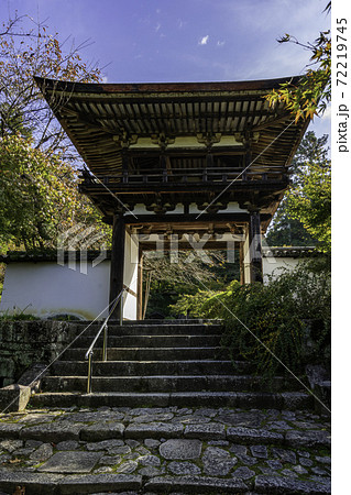 長岳寺　鐘楼門　奈良県天理市 72219745
