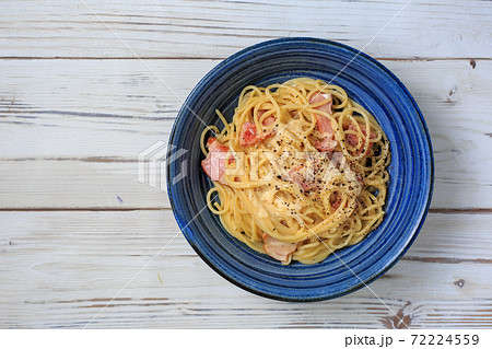 スパゲティ・カルボナーラ 72224559