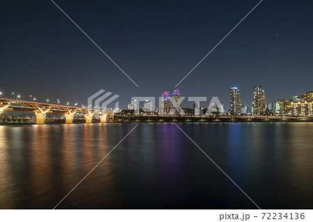 ソウル 橋 夜景 72234136
