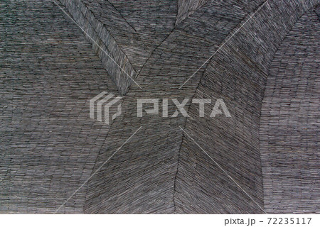 英国　イギリス　木の棒のタイル　伝統　壁　テクスチャ 72235117
