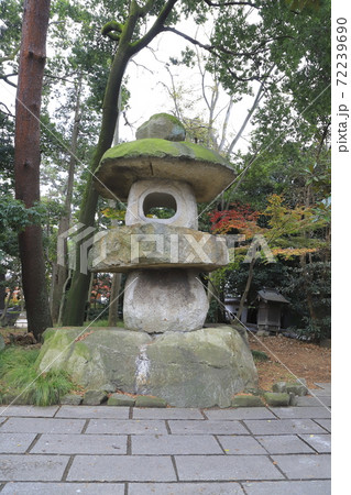 久伊豆神社 大きな石灯籠と木遣の歌碑 埼玉県越谷市 久伊豆神社 大きな石灯籠と木遣の歌碑 埼玉県越谷市 72239690