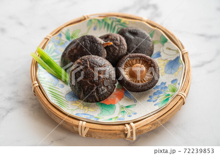 椎茸煮 72239853