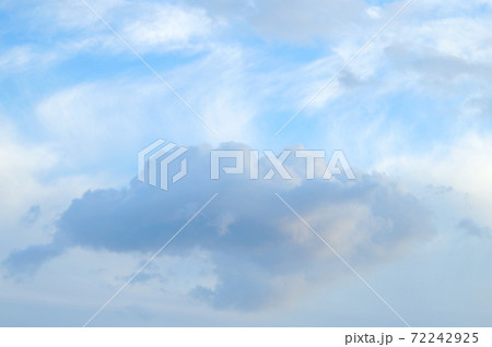 空と雲と風と【横構図】 空と雲と風と【横構図】 72242925