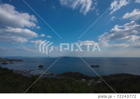 《広島県》晴れの日、グリーンラインから眺める風景 72243772