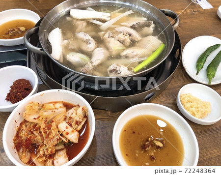 韓国料理の韓国鍋 韓国料理の韓国鍋 72248364