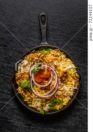 ビリヤニ　まぜご飯　Biryani is a typical Indian mixed rice 72249237