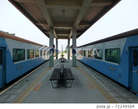 鉄路 線路 鉄道 72249504