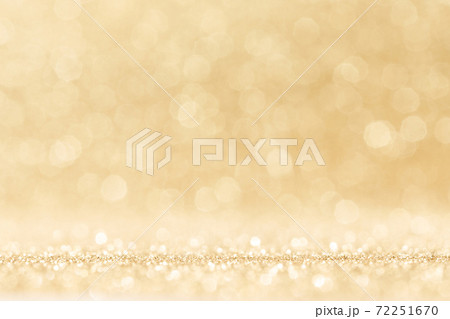 Shiny golden lights background Shiny golden lights background 72251670