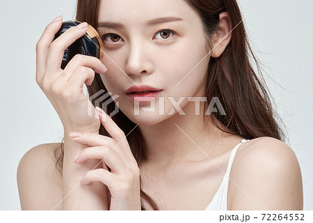 女性 女 女の子 72264552