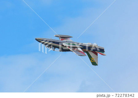 イタリア空軍フレッチェトリコローリ雲上の背面飛行 イタリア空軍フレッチェトリコローリ雲上の背面飛行 72278342