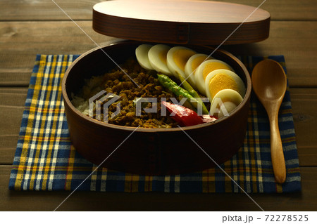ドライカレー弁当 72278525