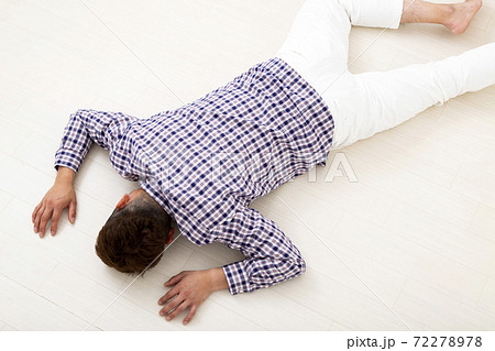 死体 死体 72278978