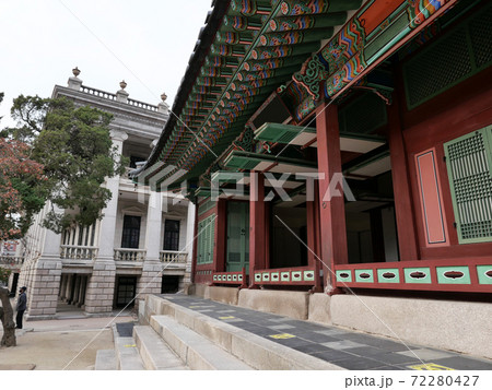 私的 晴れ 柱 72280427