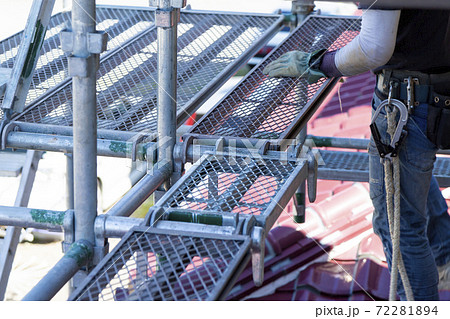 住宅足場 72281894