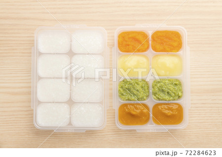 離乳食を小分けで冷凍保存 72284623