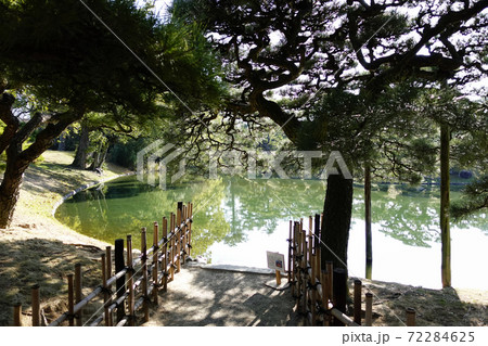 栗林公園 72284625