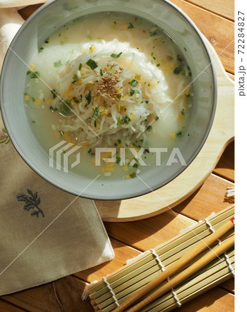 食べ物 フード 飲食物 72284827