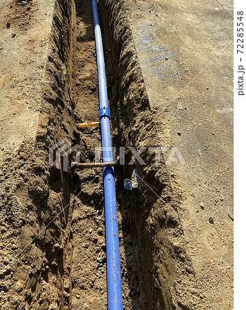 水道管の配管 72285548