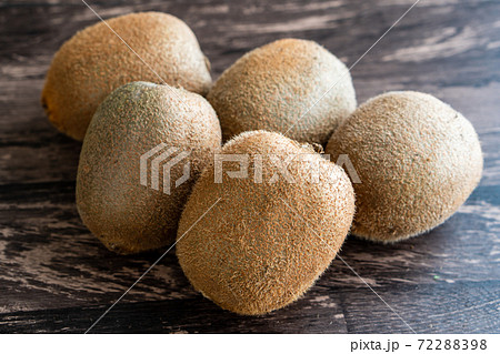 キウイフルーツ 72288398