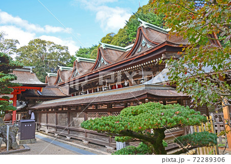 下関市にある住吉神社の国宝の本殿 72289306