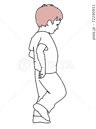歩くtシャツの幼児 線画のイラスト素材