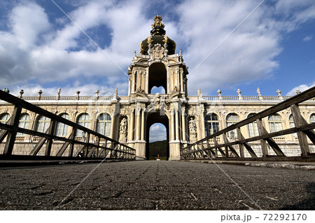 青空に映える宮殿 青空に映える宮殿 72292170