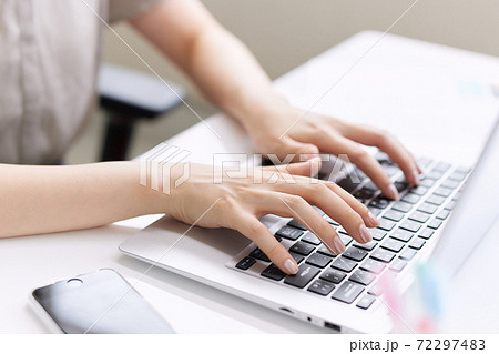 ビジネスイメージ タイピング ビジネスイメージ タイピング 72297483