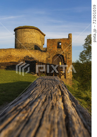 Ruins of Krakovec castle in Central Bohemia, Czech Republic 72301039