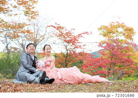 お色直しウエディングフォト☆ピンクカラードレス 72301686