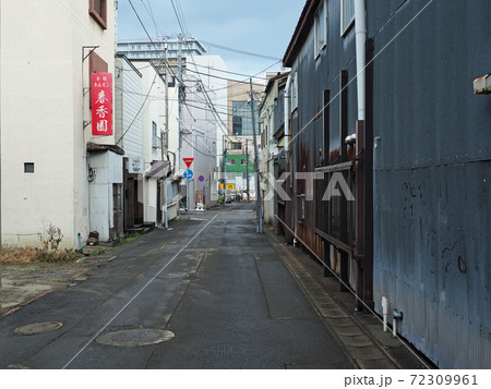 街の風景　小樽　静仲通り 72309961