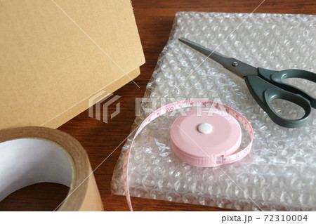 荷物の梱包 3 荷物の梱包 3 72310004