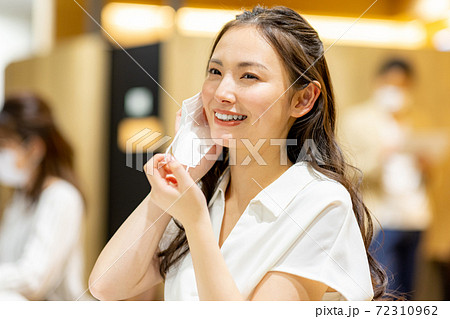 マスク 女性 屋内 マスク 女性 屋内 72310962