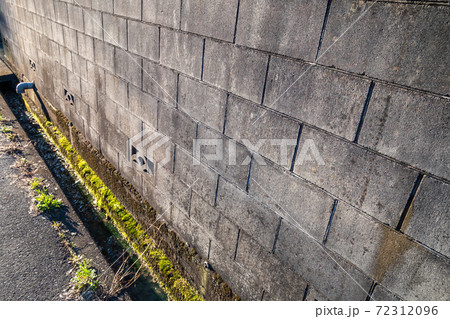 ブロック塀 ブロック塀 72312096