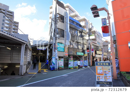 大山駅北口 東武東上線の写真素材 [72312679] PIXTA