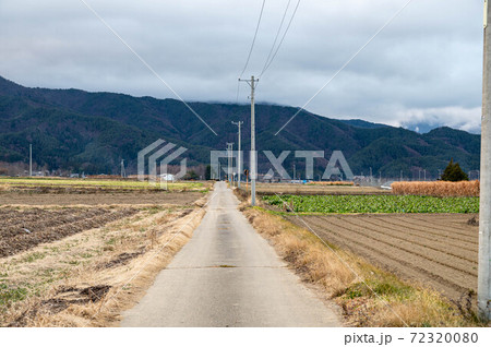 冬の山形村 72320080