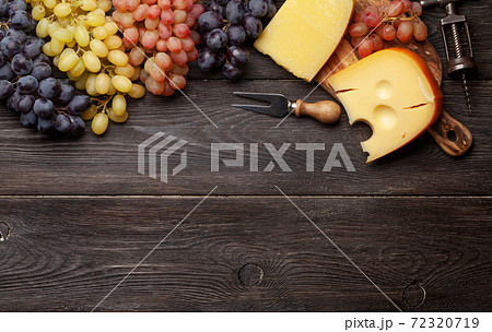 Various grapes and cheese Various grapes and cheese 72320719