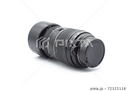 Closeup of optical zoom 100-300mm on white background 72325118
