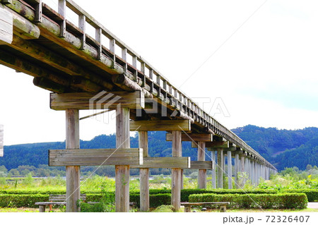 世界一長い歩道橋　大井川　蓬莱橋 72326407