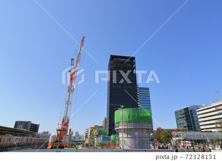 工事現場のクレーン 都市再開発 工事現場のクレーン 都市再開発 72328151