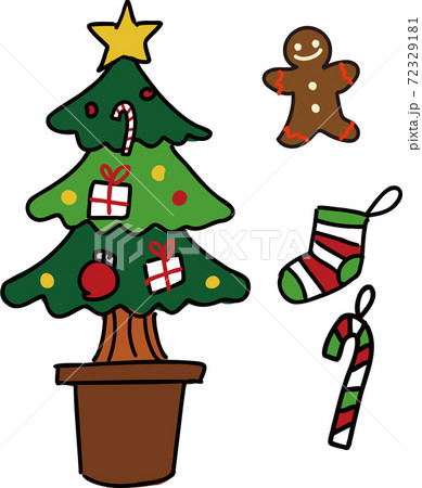 クリスマスツリーとジンジャークッキーとオーナメントのイラストのイラスト素材