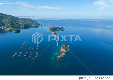 愛媛県西予市　三瓶湾の風景 72332722